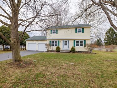 26 Drumlin Drive , Macedon, NY 14502