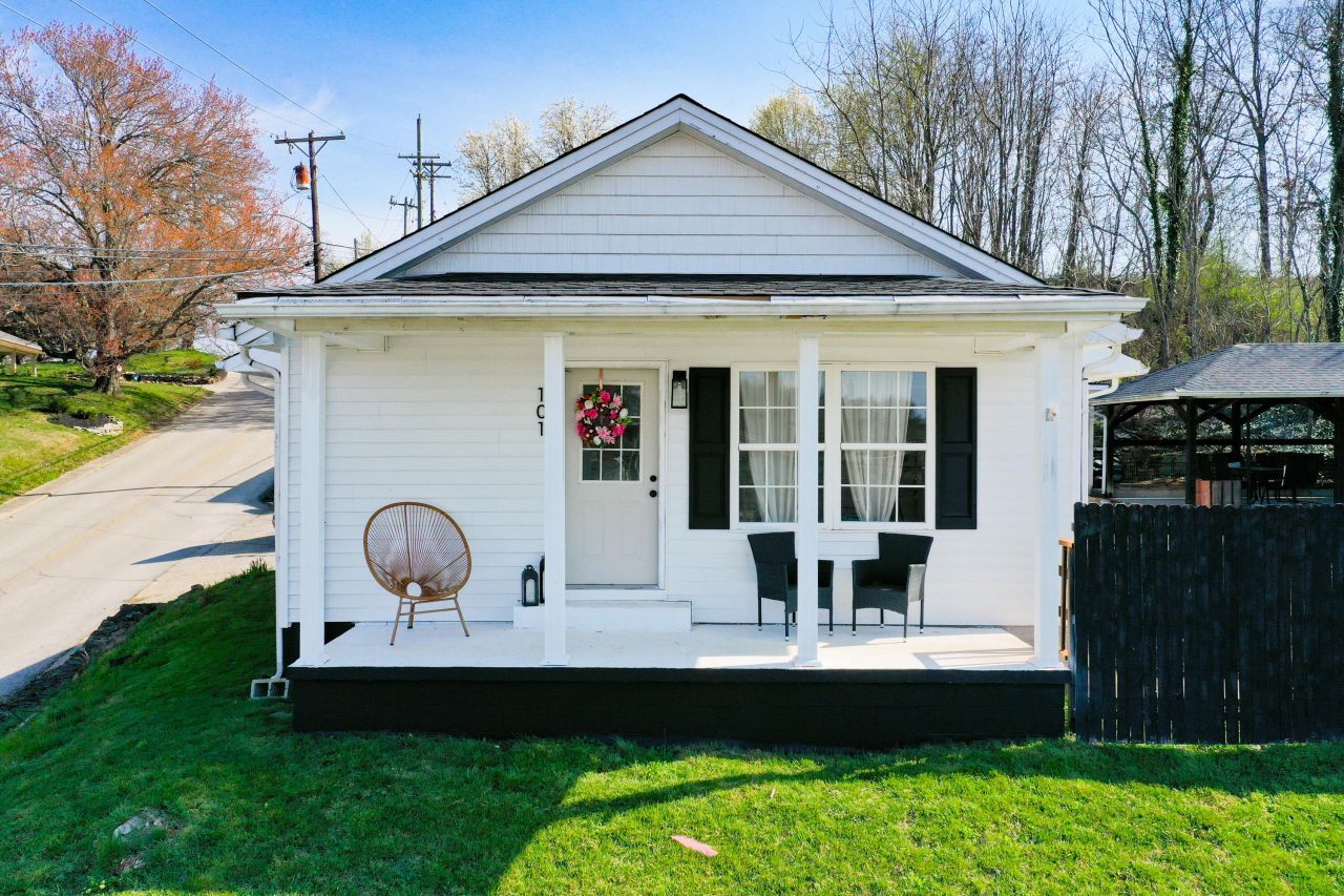 101 Oakley Street, London, KY 40741 Main Photo