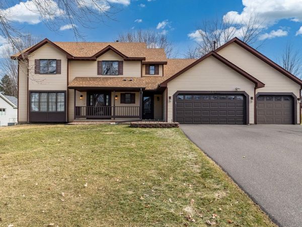1707 Thornhill Lane, Woodbury, MN 55125