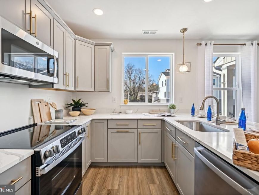 1812 Arbor Place Drive, Unit 37E, Norristown, PA 19401 Main Photo