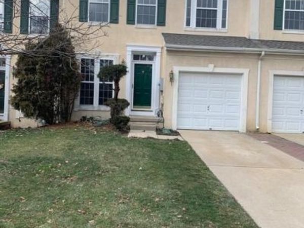 3 BRIDLE COURT, CHERRY HILL, NJ 08003