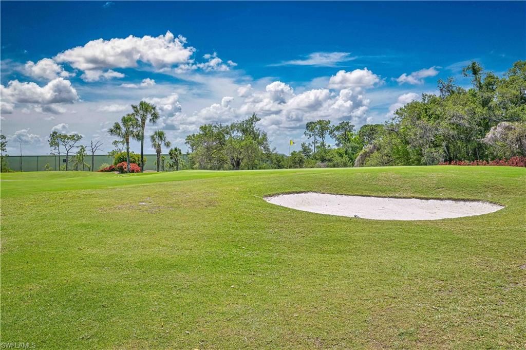 5530 Trailwinds Dr, Unit 726, Fort Myers, FL 33907 Photo