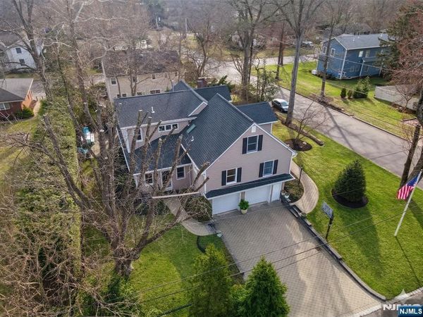 38 Madison Avenue, DEMAREST, NJ 07627