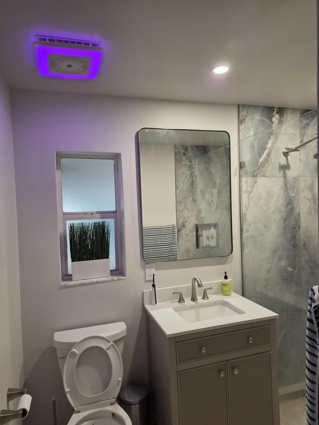 829 Macy Street, West Palm Beach, FL 33405 Photo