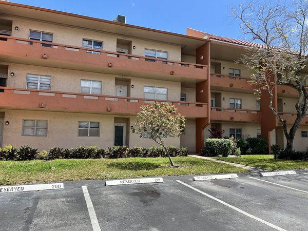 8810 W Mcnab Road, Unit 205, Tamarac, FL 33321