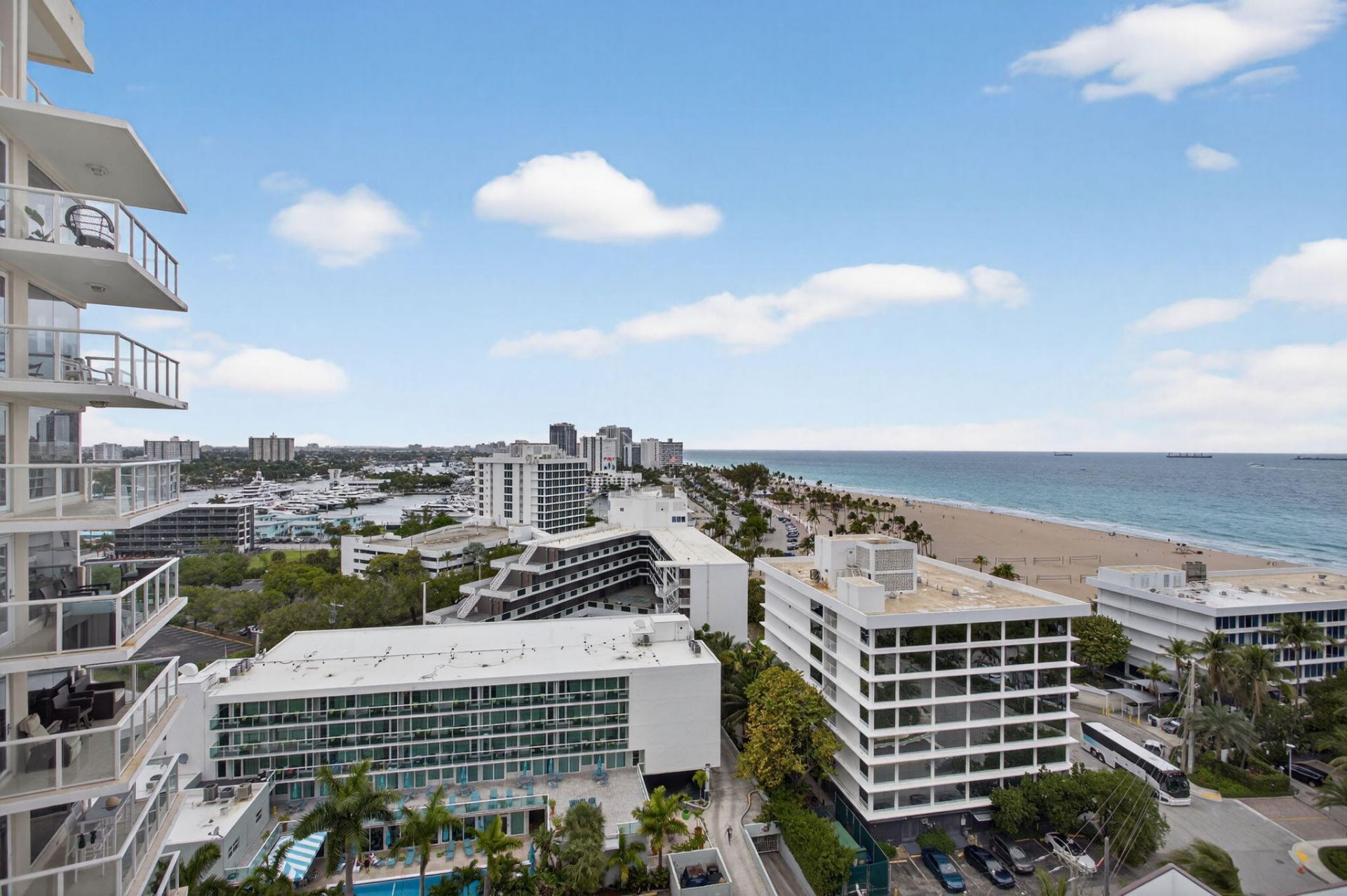 3000 Holiday Drive, Unit 1602, Fort Lauderdale, FL 33316 Photo