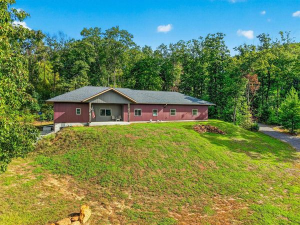 W11942 Nash Road, Black River Falls, WI 54615