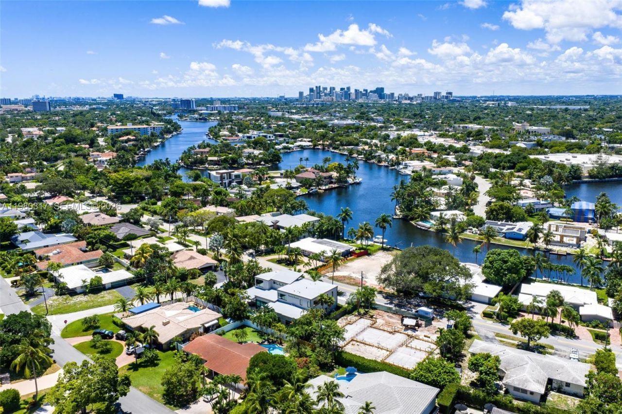 2500 Middle River Dr, Fort Lauderdale, FL 33305 Photo