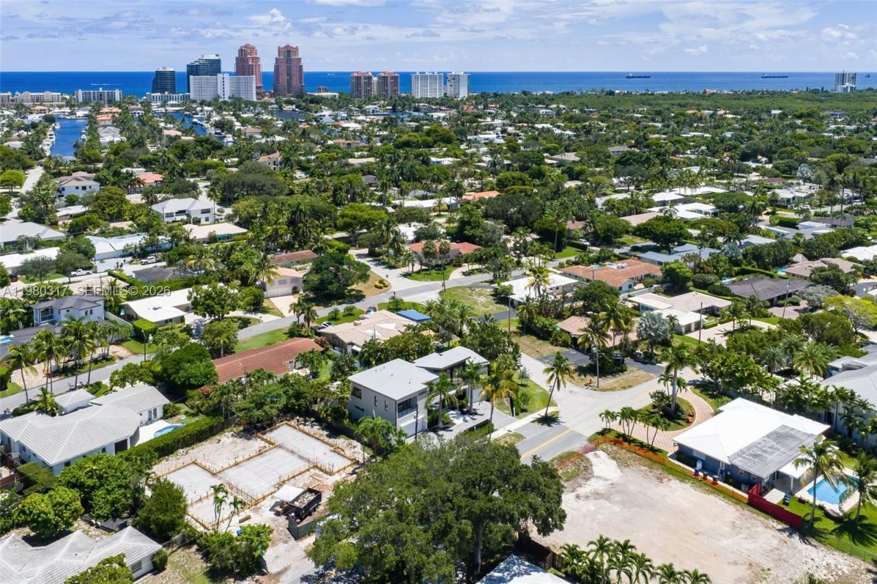 2500 Middle River Dr, Fort Lauderdale, FL 33305 Photo