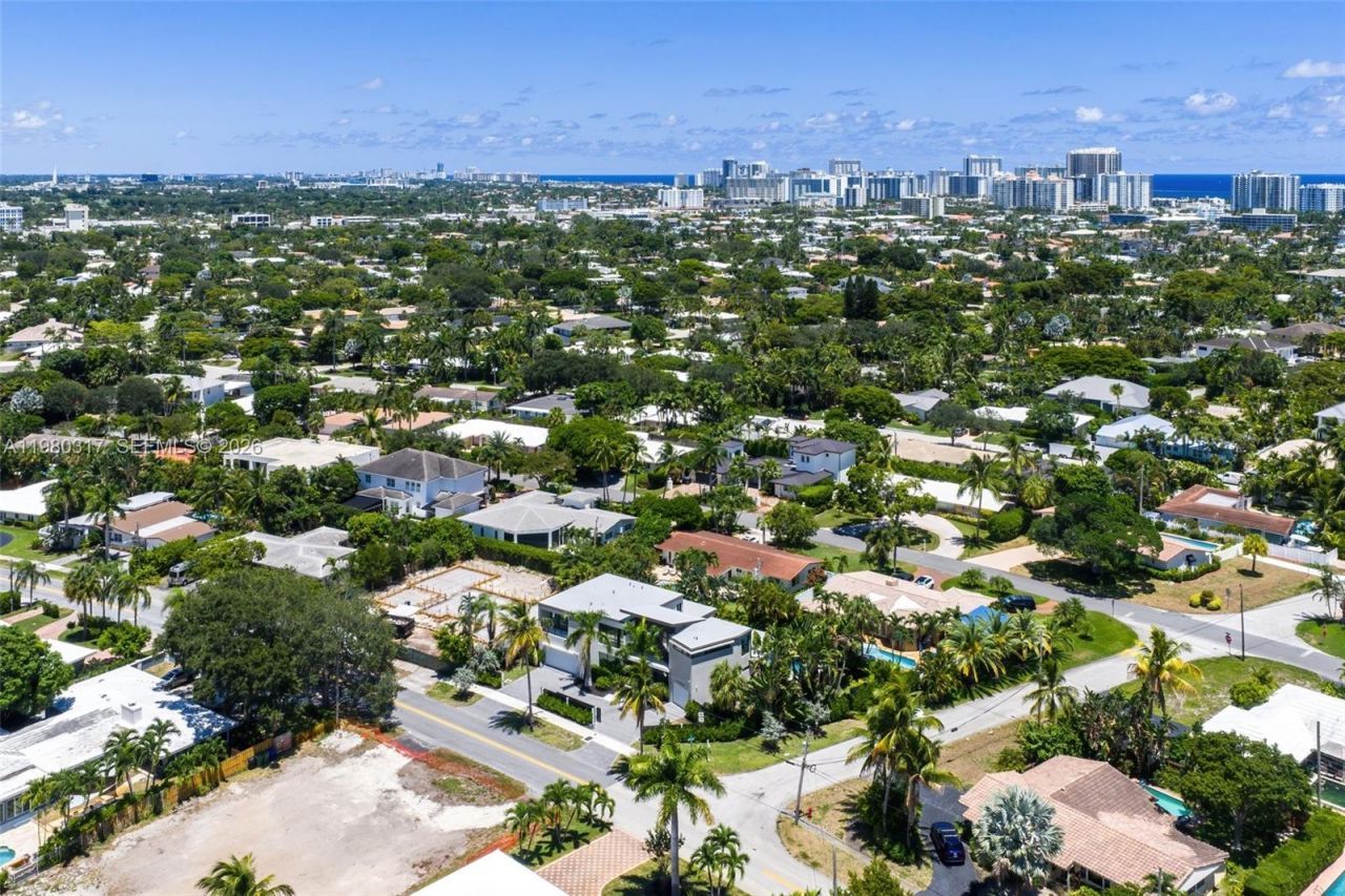 2500 Middle River Dr, Fort Lauderdale, FL 33305 Photo