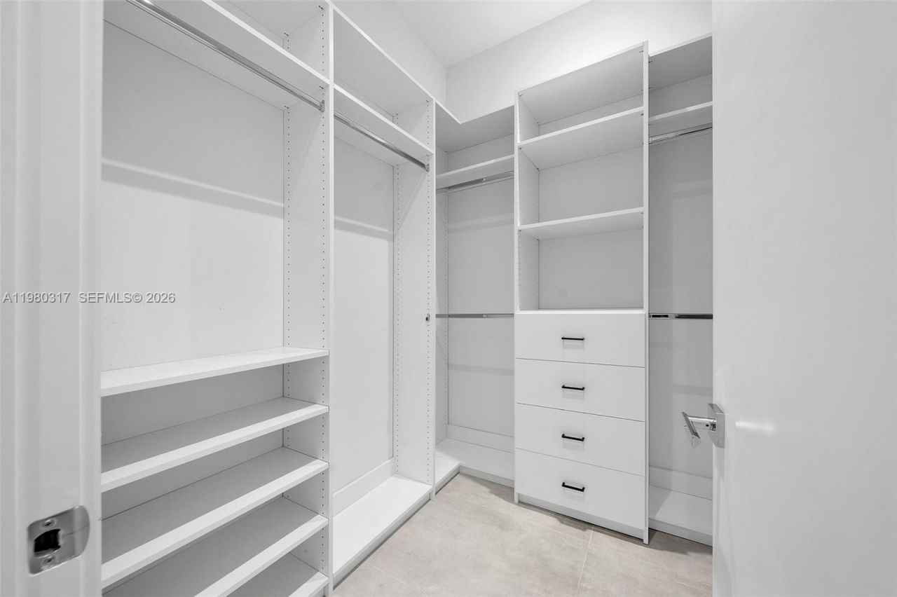 2500 Middle River Dr , Fort Lauderdale, FL 33305 Photo