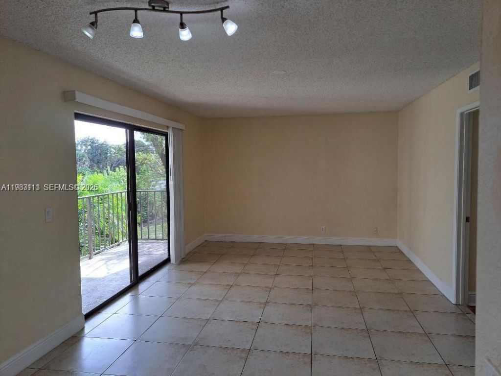 1400 Windorah Way , Unit H, West Palm Beach, FL 33411 Photo