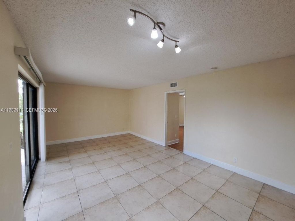 1400 Windorah Way , Unit H, West Palm Beach, FL 33411 Photo