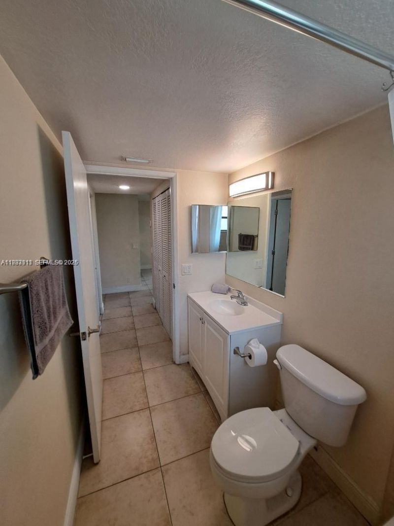 1400 Windorah Way , Unit H, West Palm Beach, FL 33411 Photo