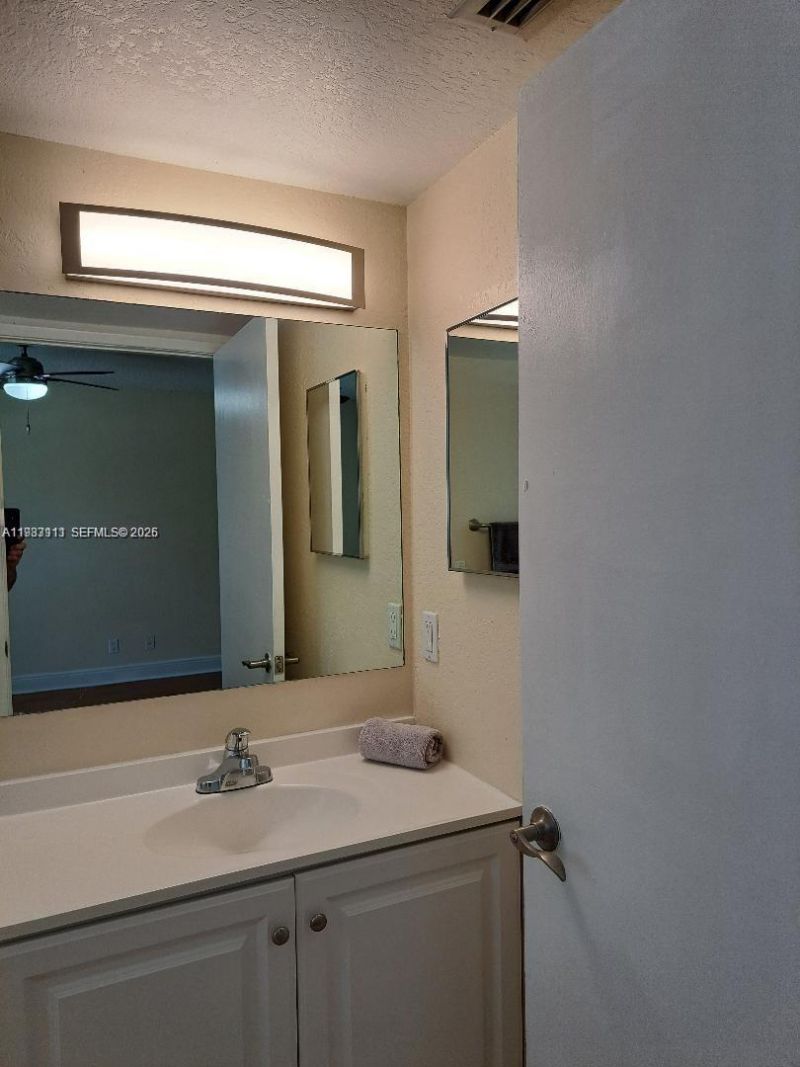 1400 Windorah Way , Unit H, West Palm Beach, FL 33411 Photo