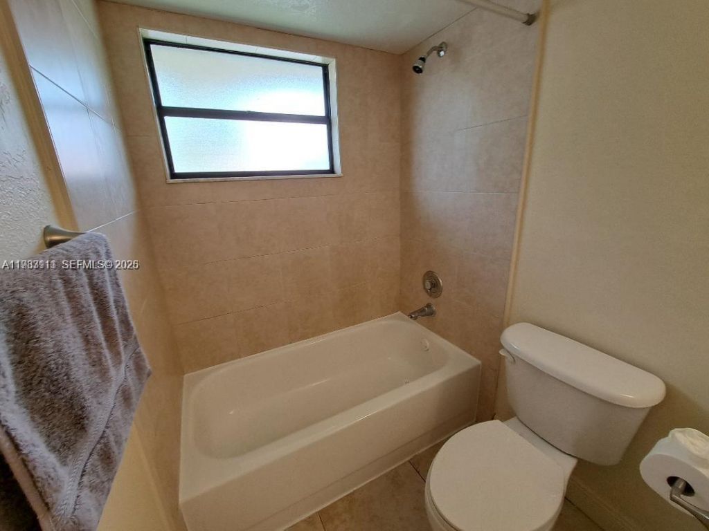 1400 Windorah Way , Unit H, West Palm Beach, FL 33411 Photo