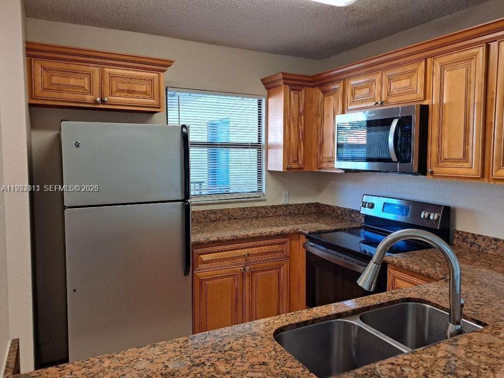 1400 Windorah Way , Unit H, West Palm Beach, FL 33411 Photo