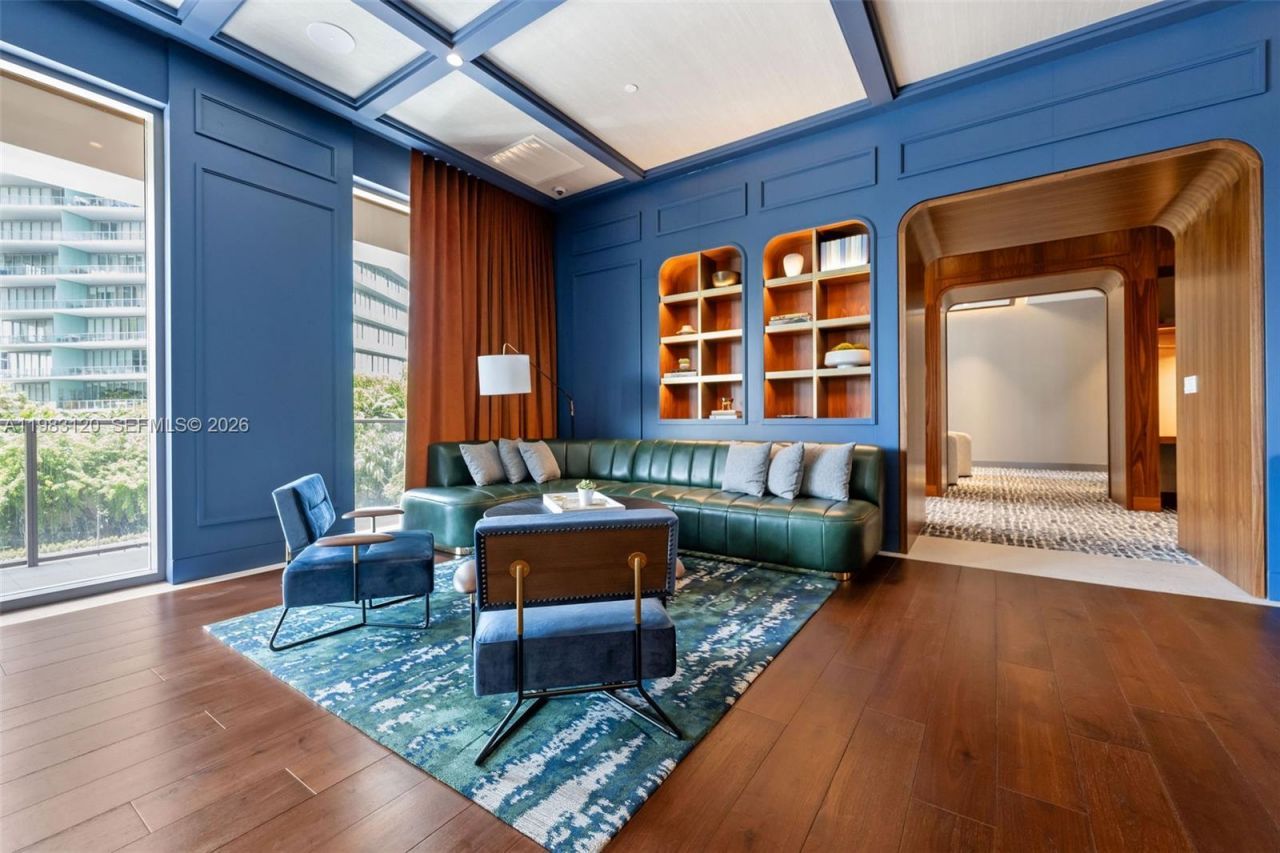 2678 Tigertail Ave, Unit 1705, Miami, FL 33133 Photo