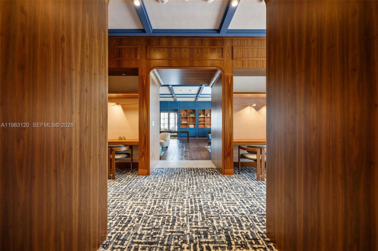 2678 Tigertail Ave, Unit 1705, Miami, FL 33133 Photo