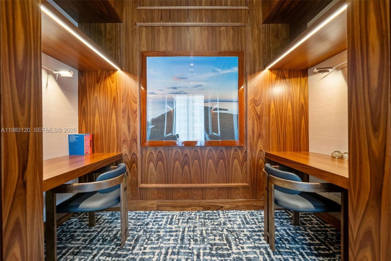 2678 Tigertail Ave, Unit 1705, Miami, FL 33133 Photo