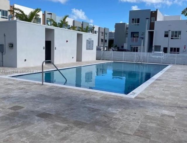 2555 NE 193rd St , Unit 2108, Miami, FL 33180 Photo