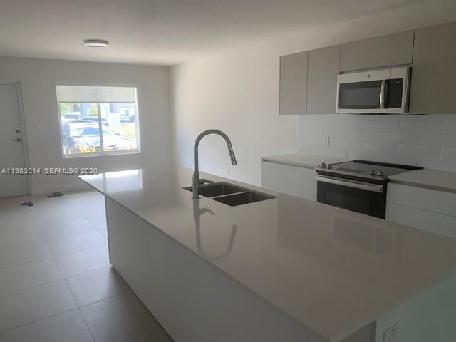 2555 NE 193rd St , Unit 2108, Miami, FL 33180 Photo