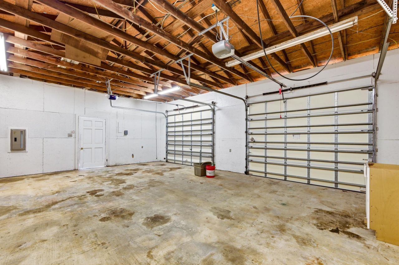 3955 Juniper Bay Rd. Photo 24