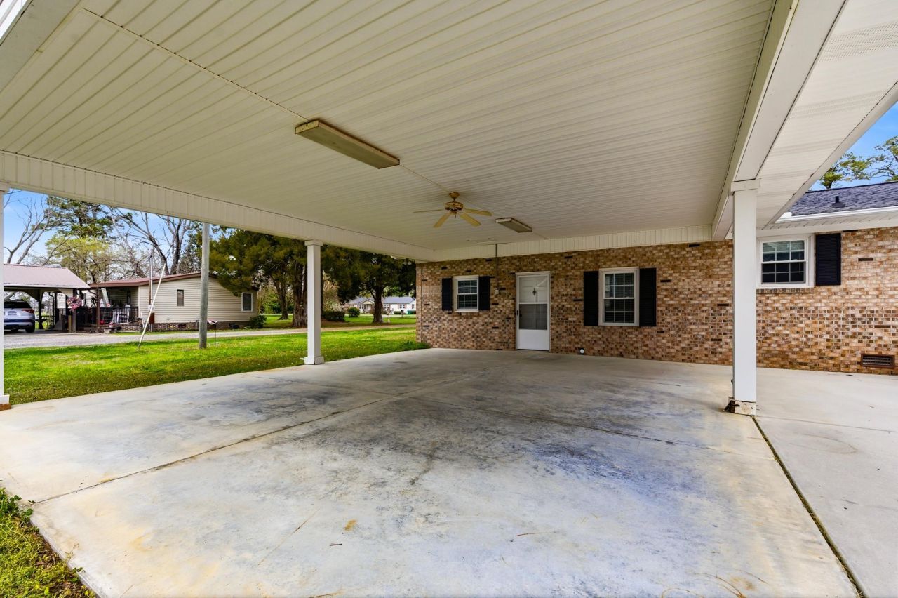 3955 Juniper Bay Rd. Photo 35