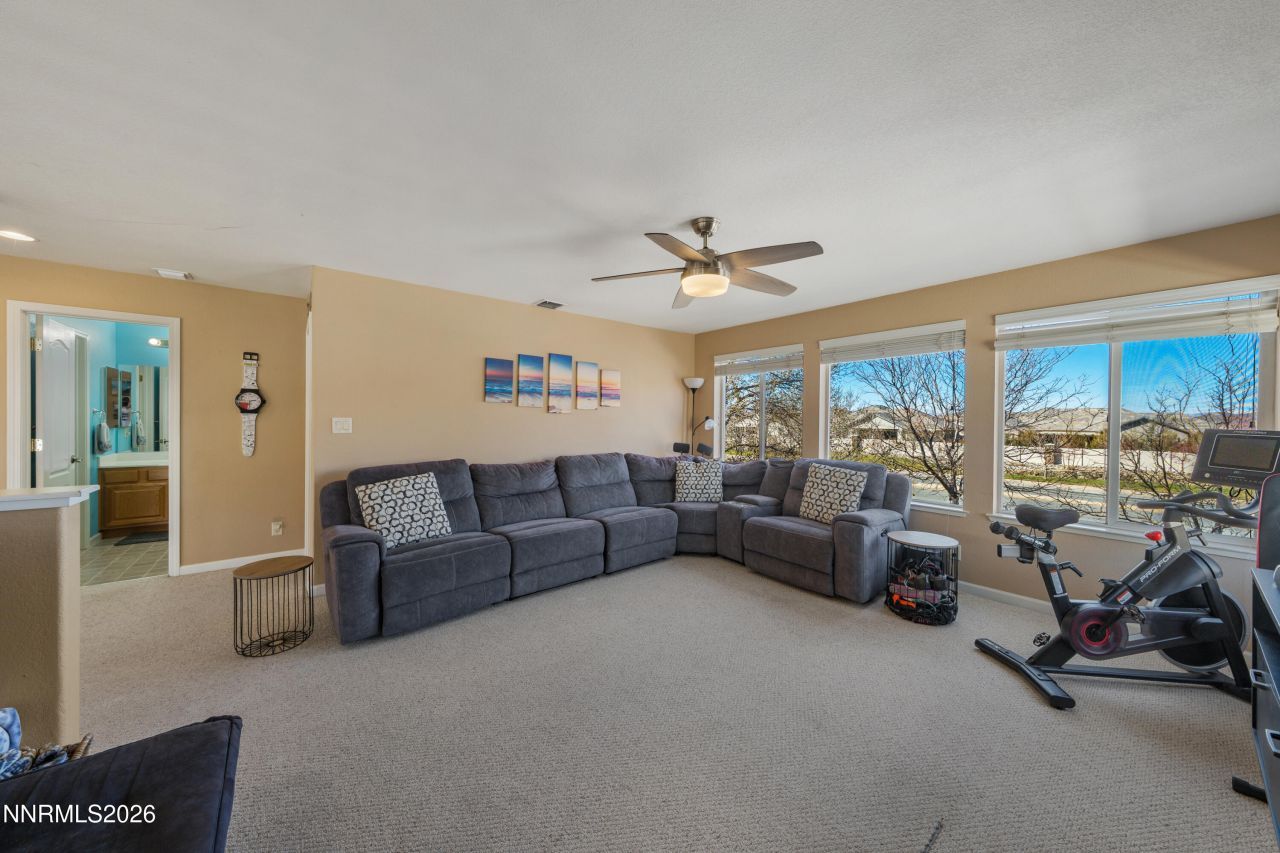 2375 Lincoln Meadows Drive, Reno, NV 89521 Photo