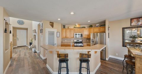 2375 Lincoln Meadows Drive, Reno, NV 89521 Photo