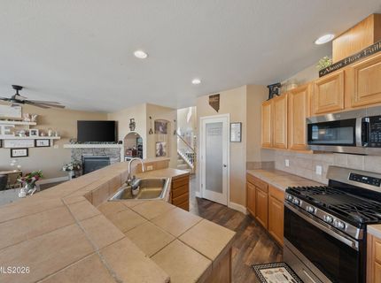 2375 Lincoln Meadows Drive, Reno, NV 89521 Photo