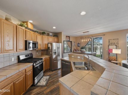 2375 Lincoln Meadows Drive, Reno, NV 89521 Photo