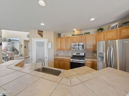 2375 Lincoln Meadows Drive, Reno, NV 89521 Photo