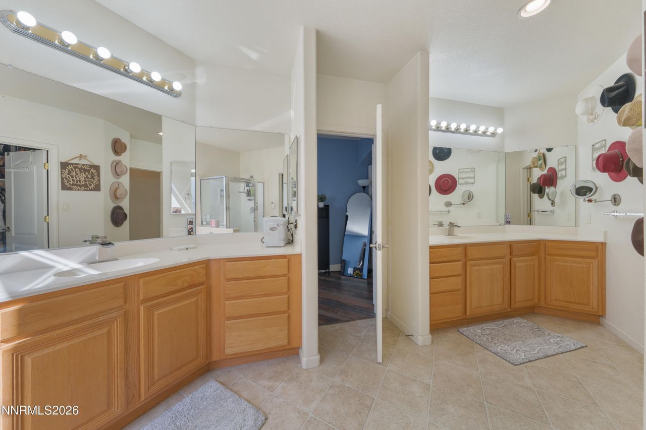 2375 Lincoln Meadows Drive, Reno, NV 89521 Photo