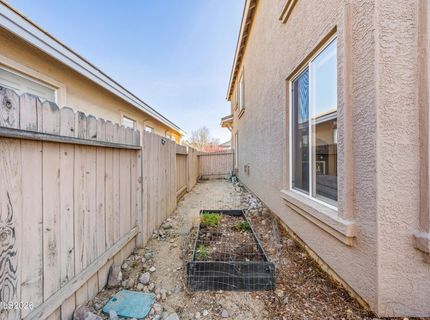 2375 Lincoln Meadows Drive, Reno, NV 89521 Photo