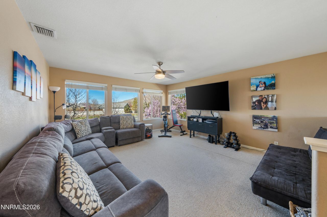 2375 Lincoln Meadows Drive, Reno, NV 89521 Photo