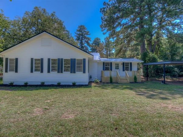 423 W Palmetto Avenue , Plain Dealing, LA 71064