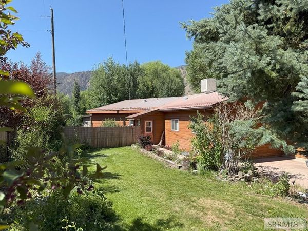 4 Mule View Lane, NORTH FORK, ID 83466