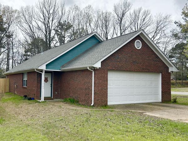 157 Loghan, Saltillo, MS 38866