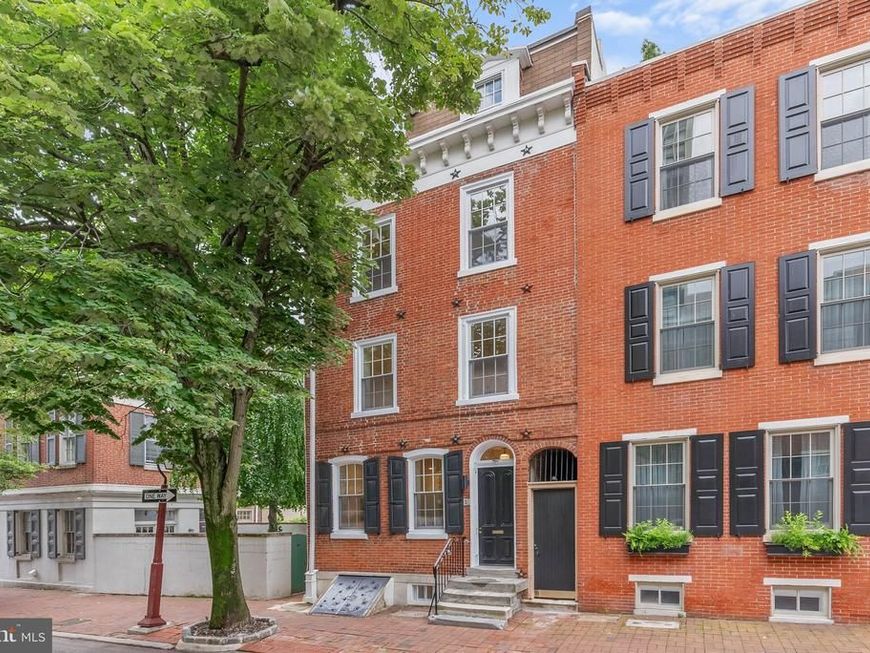 202 Spruce Street , Philadelphia, PA 19106 Main Photo