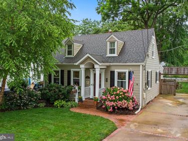 2818 MARSHALL STREET, FALLS CHURCH, VA 22042