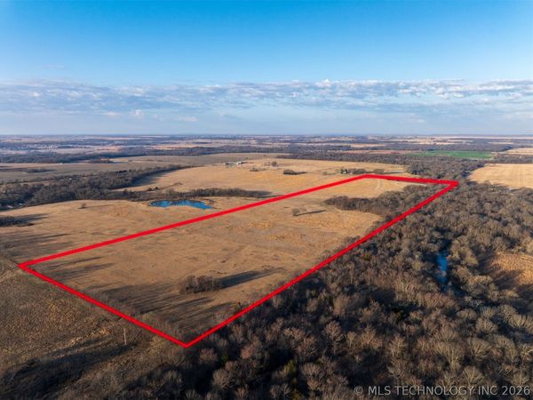 1 N 320 Road , Morris, OK 74445