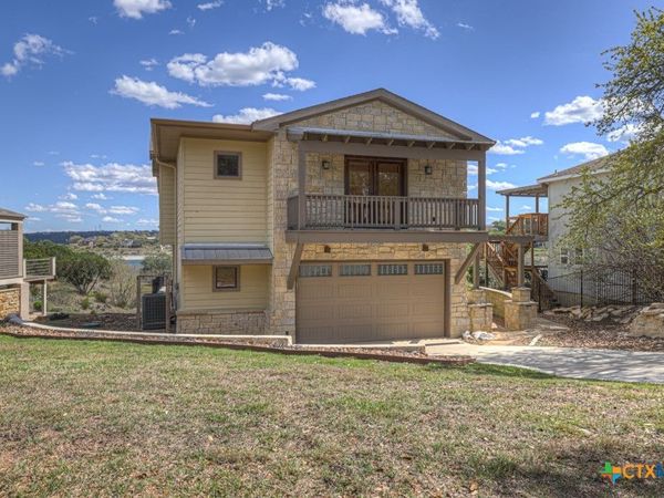 2550 Colleen Drive , Canyon Lake, TX 78133