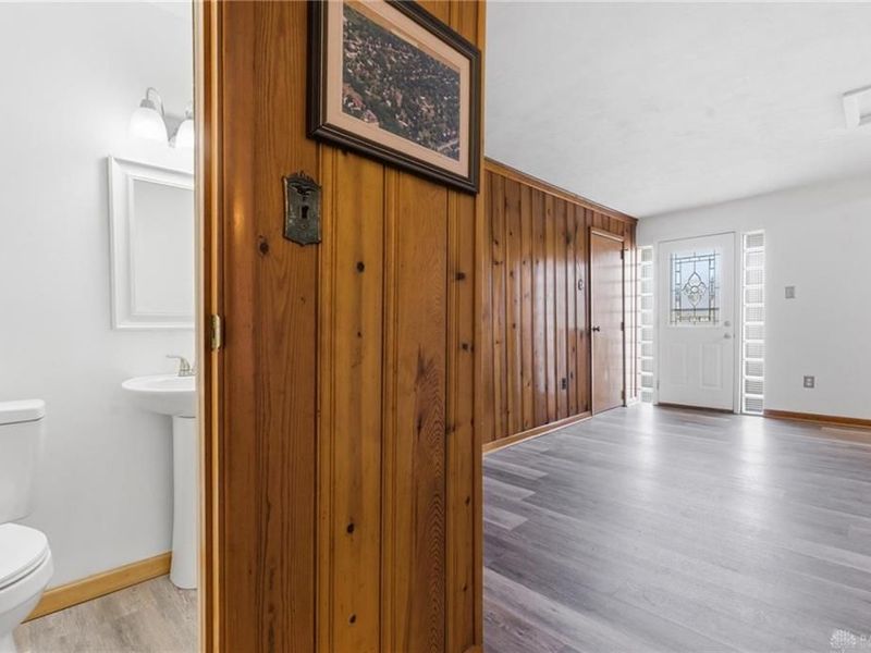 241 Grand Vista Drive, Beavercreek, OH 45440 Photo 16