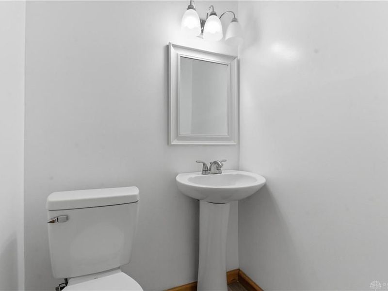 241 Grand Vista Drive, Beavercreek, OH 45440 Photo 17