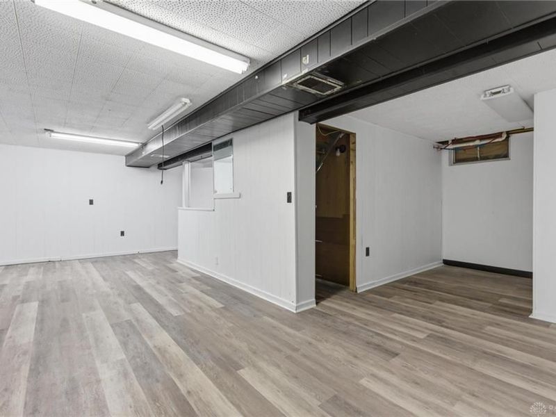 241 Grand Vista Drive, Beavercreek, OH 45440 Photo 31