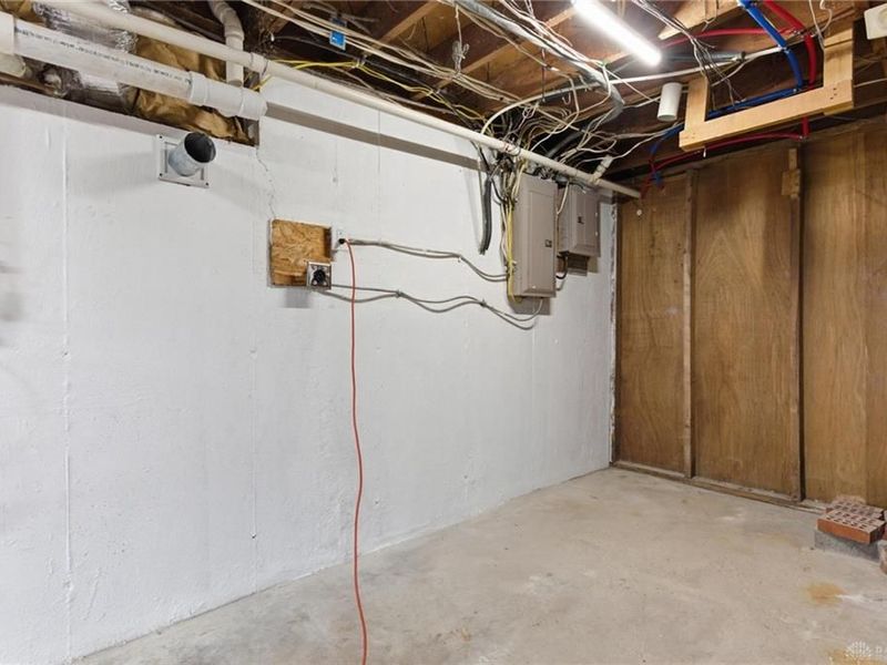 241 Grand Vista Drive, Beavercreek, OH 45440 Photo 33