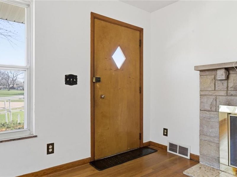 241 Grand Vista Drive, Beavercreek, OH 45440 Photo 6