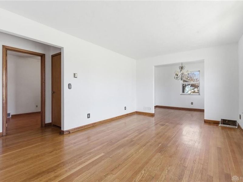 241 Grand Vista Drive, Beavercreek, OH 45440 Photo 7