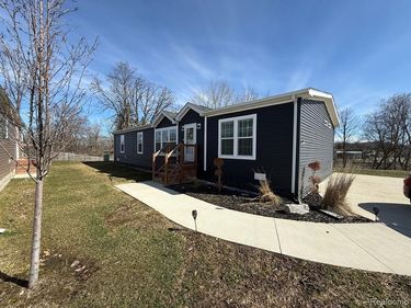 6450 Prince Boulevard, Tyrone Twp, MI 48430